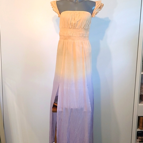 Tobi Kallie Multi Smocked Ombre Maxi Dress NWT - Picture 2 of 11